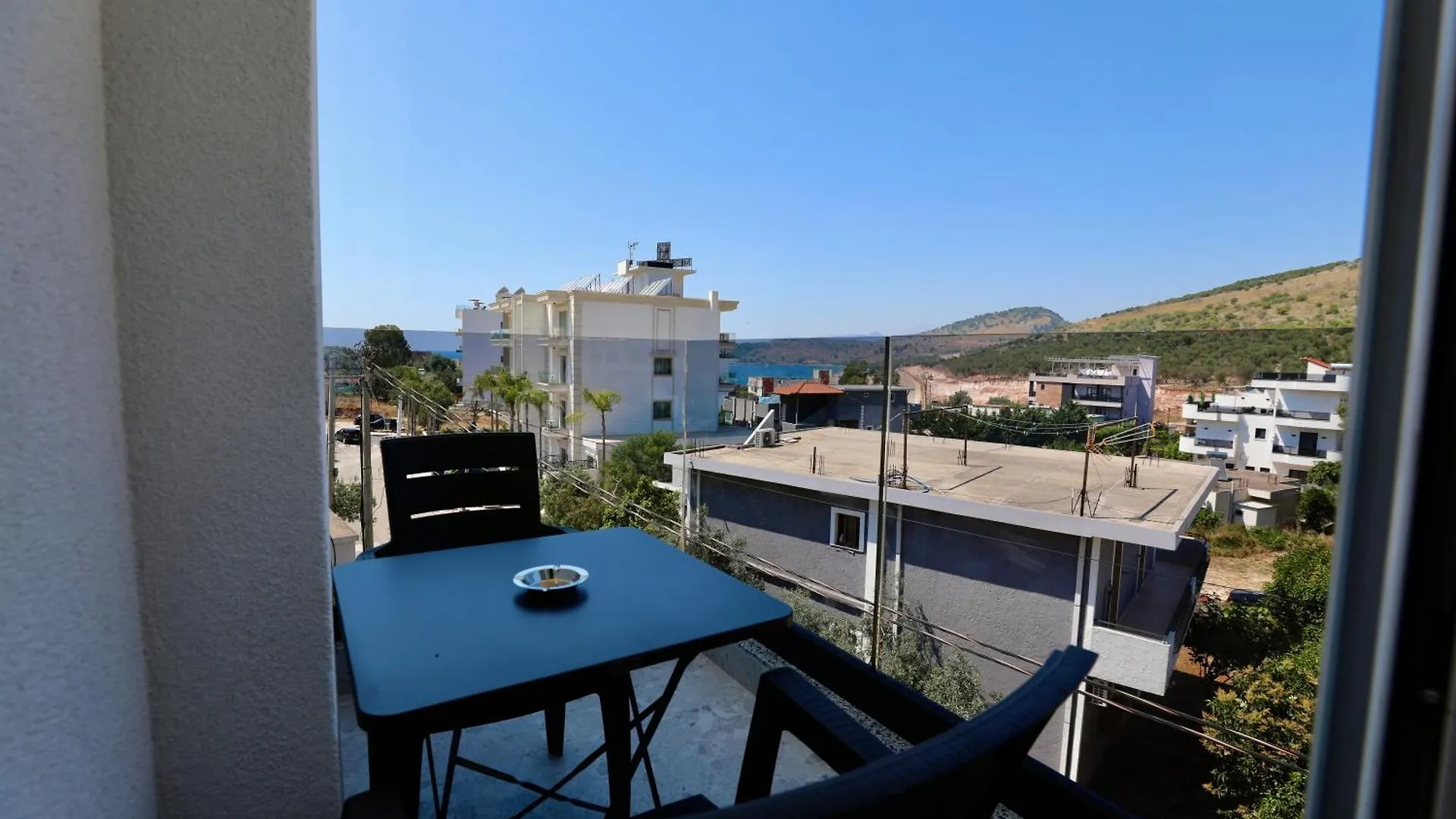 Klejvi Apartments 卡萨米尔