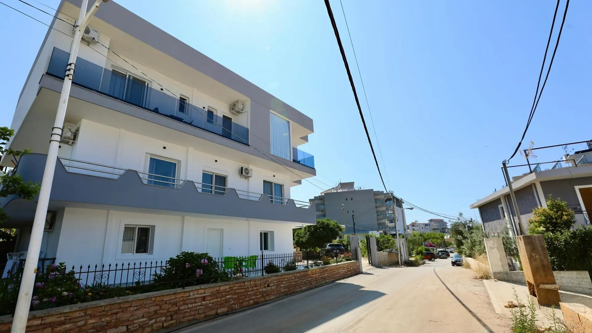 Klejvi Apartments 卡萨米尔