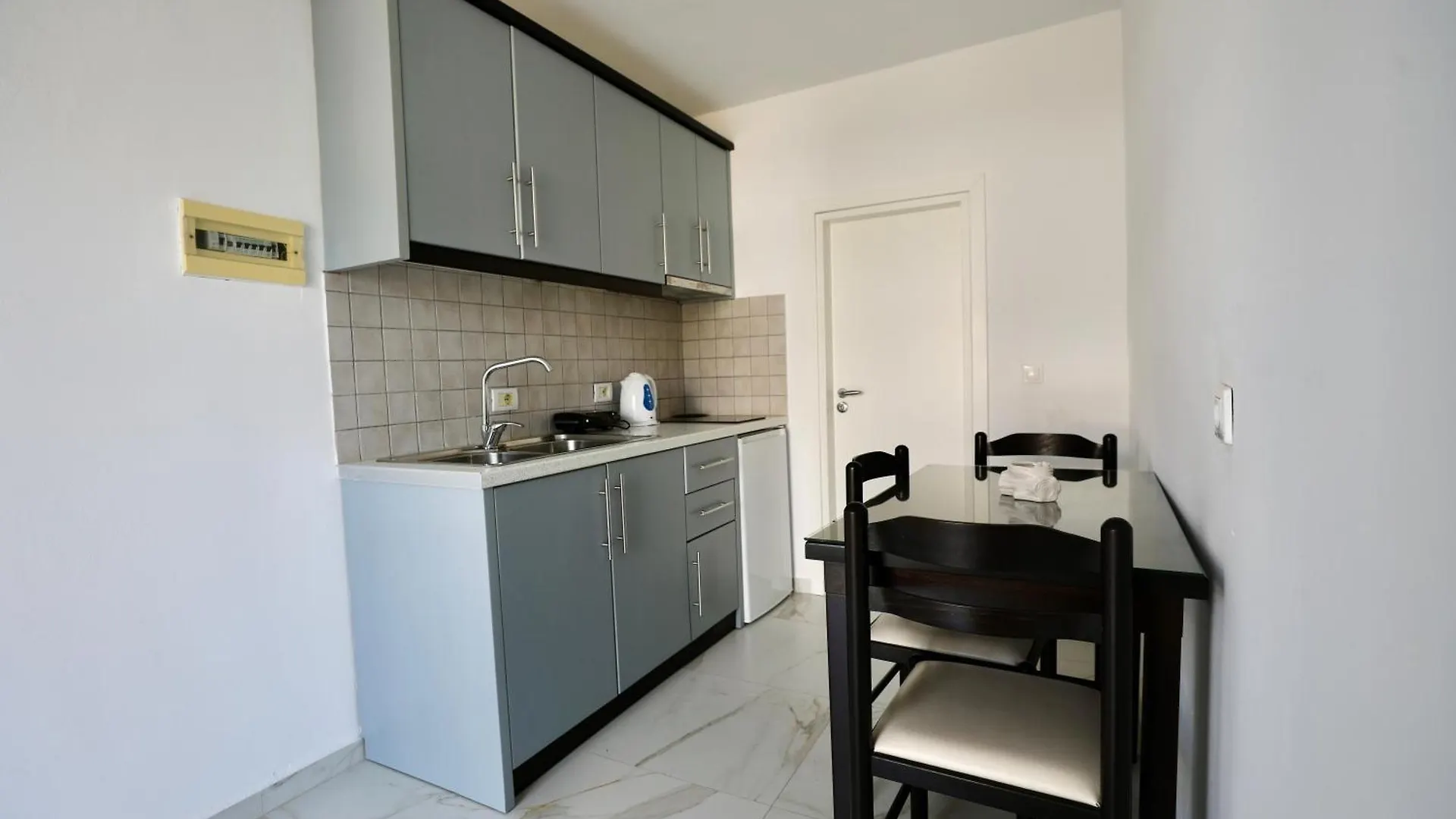 Klejvi Apartments 卡萨米尔