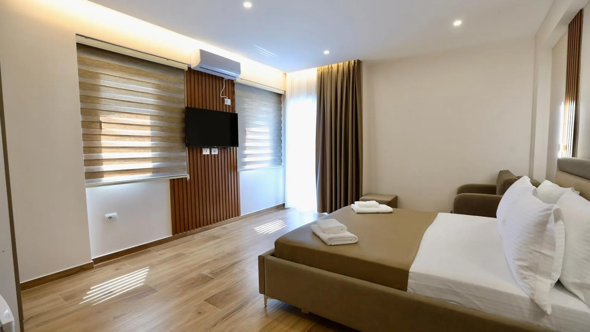 Klejvi Apartments 卡萨米尔 0*,