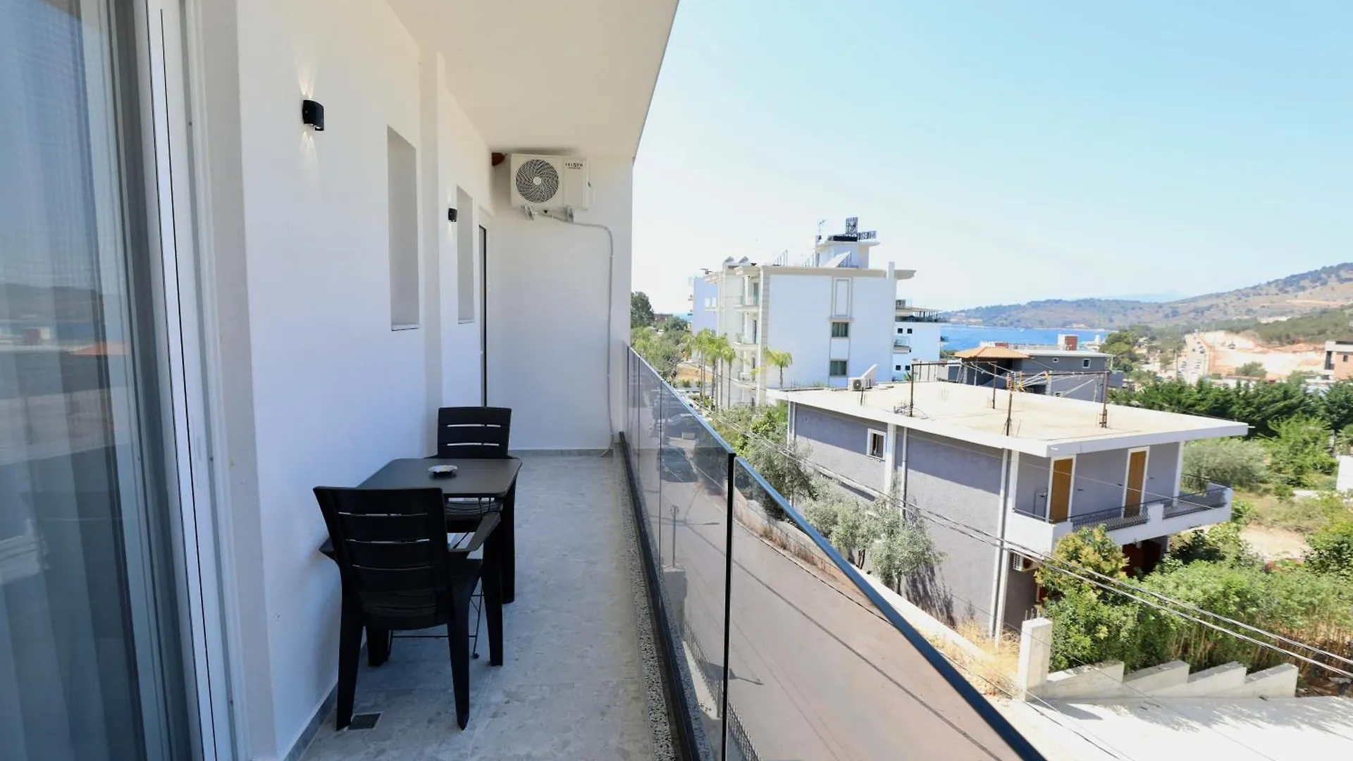 Klejvi Apartments 卡萨米尔
